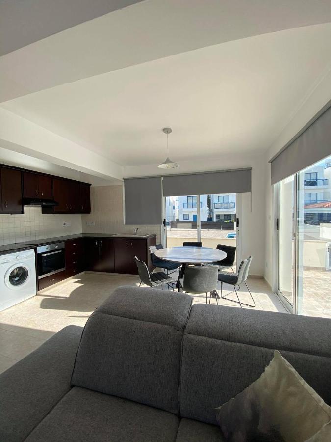 Cosy Apartment In Kato Paphos With Pool Access Εξωτερικό φωτογραφία