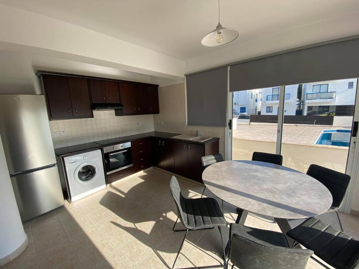 Cosy Apartment In Kato Paphos With Pool Access Εξωτερικό φωτογραφία