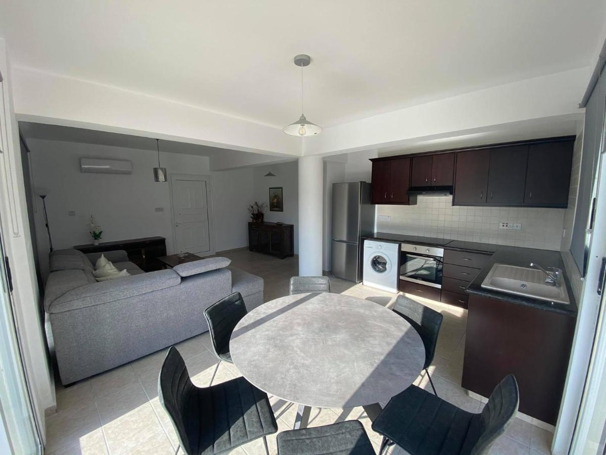 Cosy Apartment In Kato Paphos With Pool Access Εξωτερικό φωτογραφία
